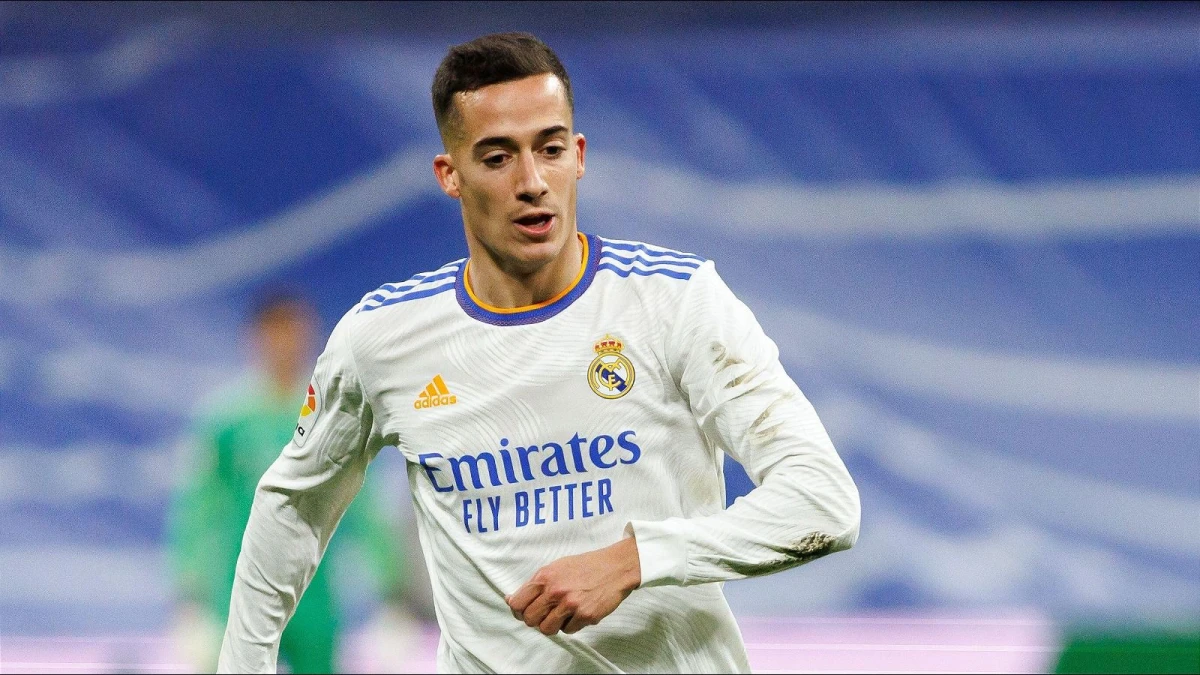 Lucas Vazquez signs one-year extension with Real Madrid