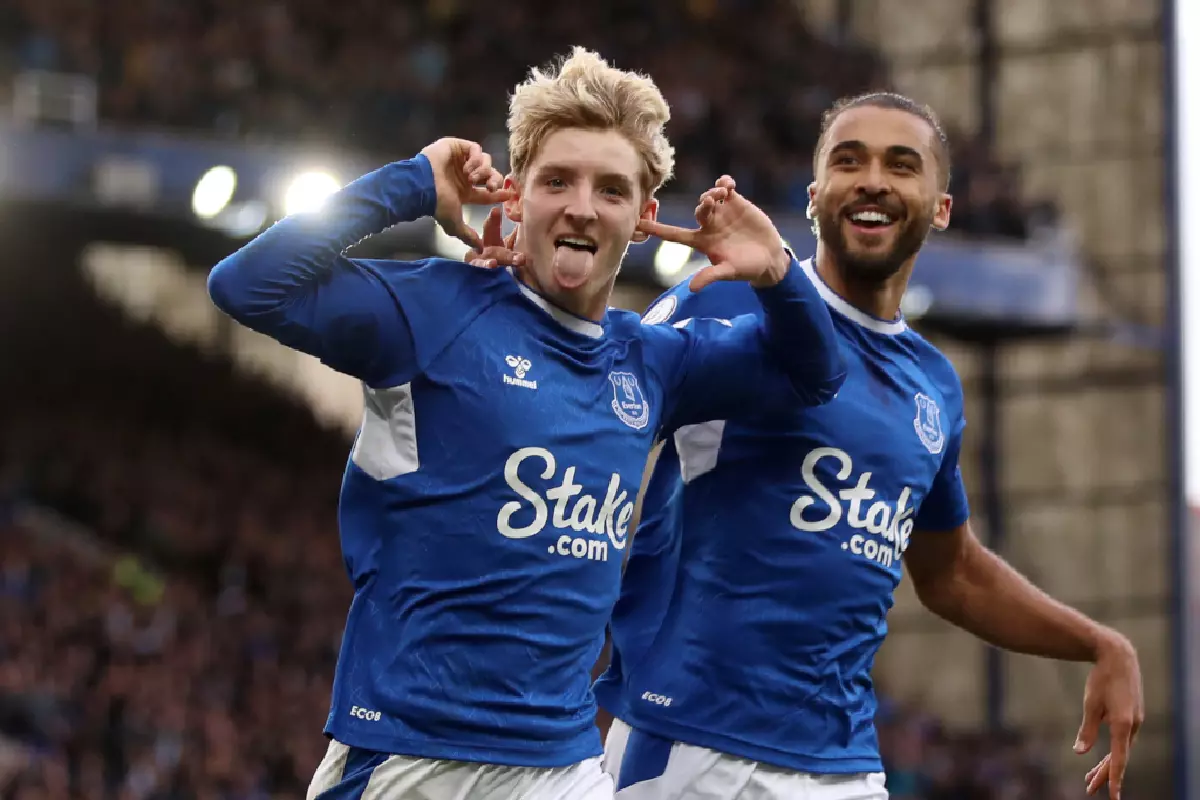 Dominic Calvert-Lewin Back On Target As Everton Cruise To Victory Over ...