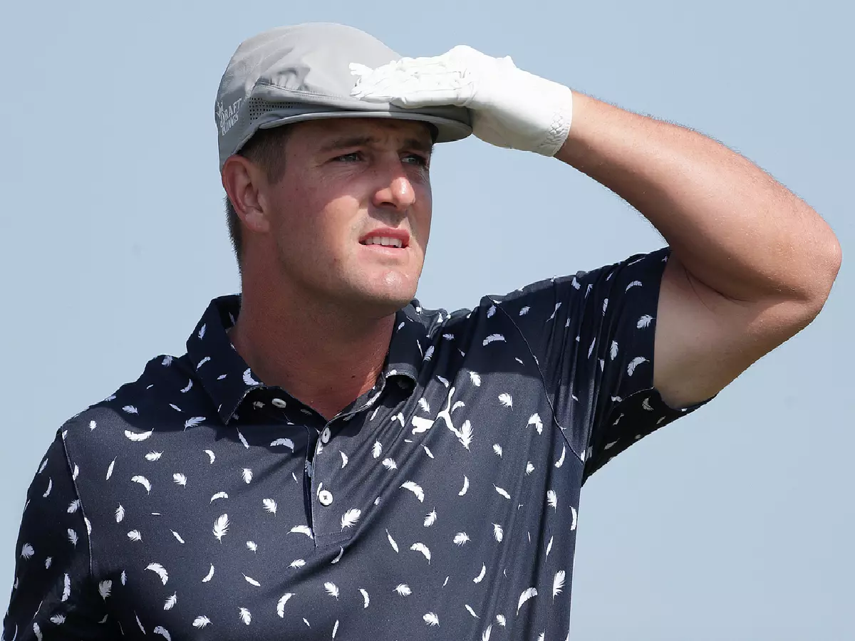 Cobra Bites Back: Bryson DeChambeau Gets In A Fight With His Driver ...