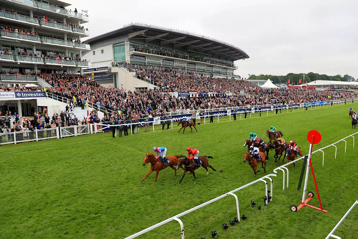 Epsom each-way racing tip: Recent course-distance winner Little Boy ...