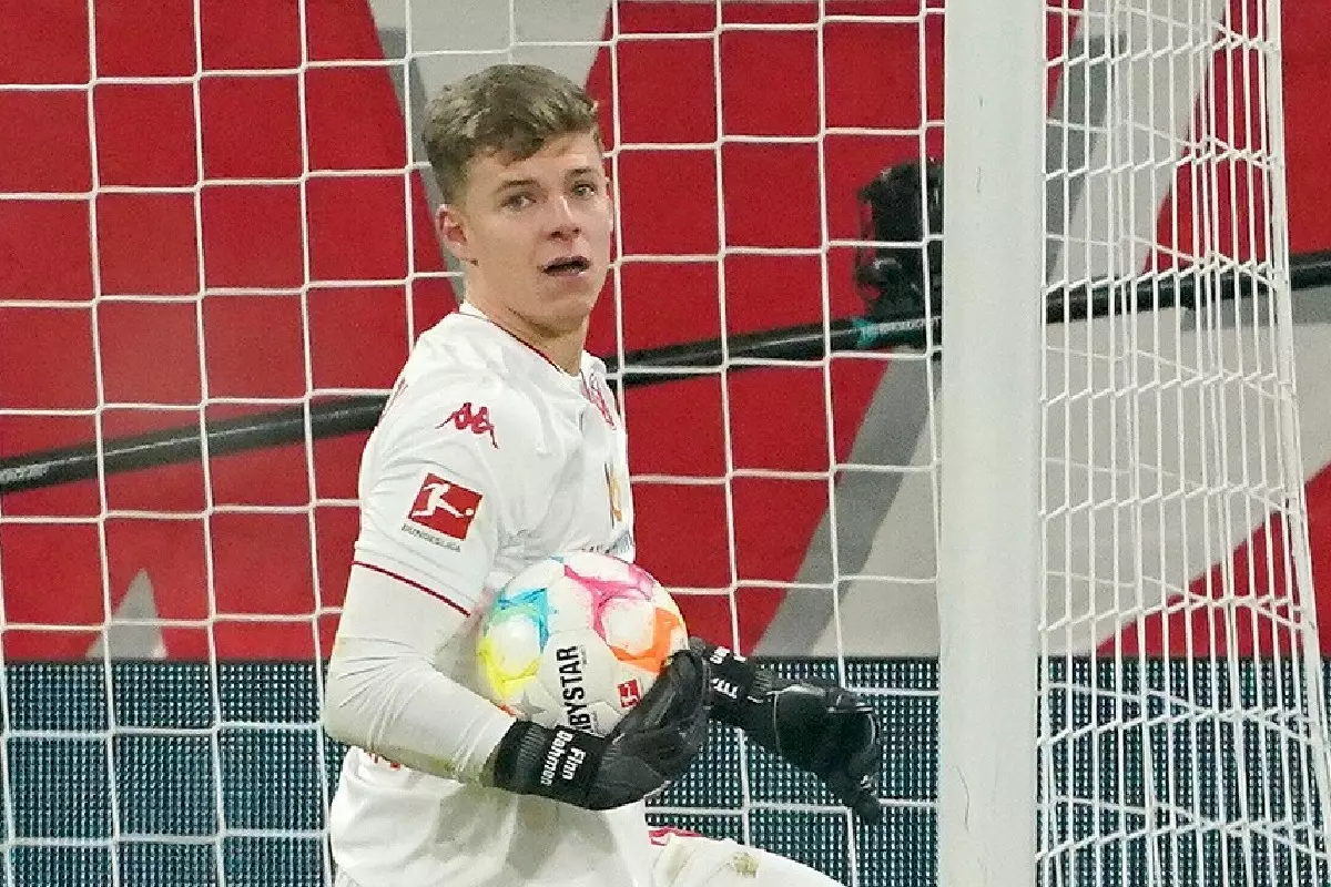 Finn Dahmen eyes exit from Bundesliga side Mainz 05