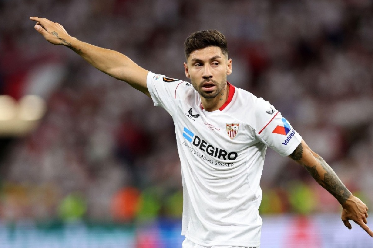 Sevilla star Gonzalo Montiel faces sexual abuse charge plus uncertain future at La Liga club | PlanetSport