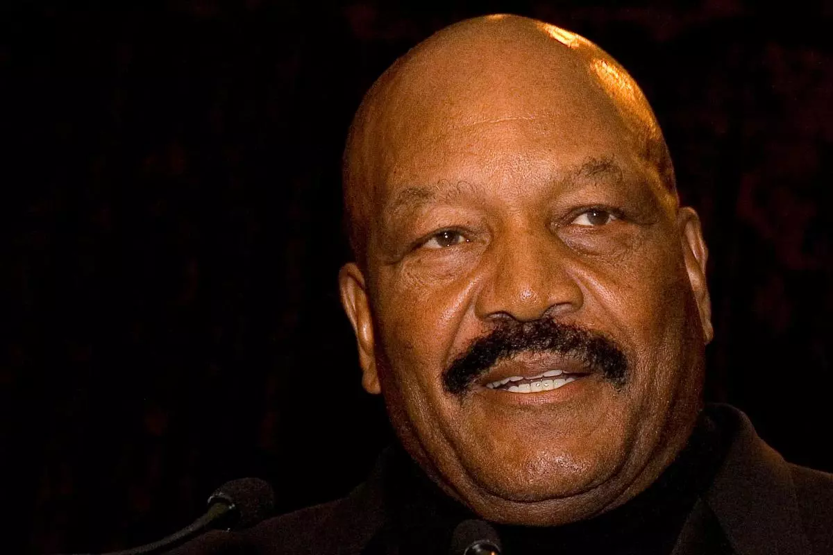 NFL legend Jim Brown dies aged 87