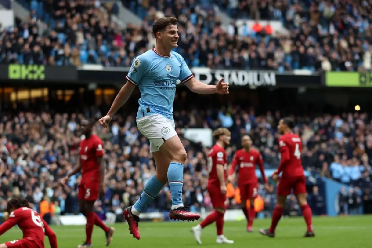 Manchester City crush Liverpool in Premier League clash at Etihad Stadium