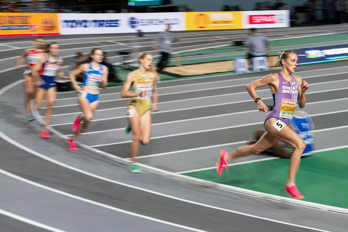 Keely Hodgkinson Dedicates European Indoor Championships 800m Gold ...