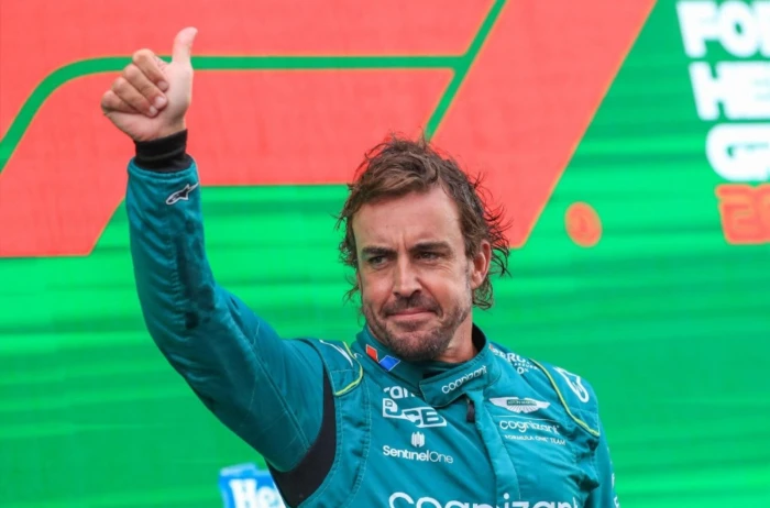 James Allison knows Fernando Alonso can outperform his machinery: Fans  react to Mercedes director commending the Aston Martin star