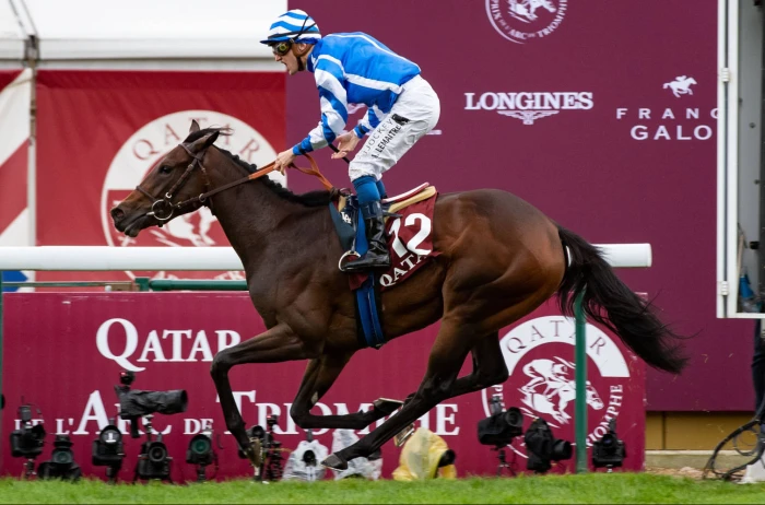 Blue Rose Cen reigns supreme in the in Prix de l Opera