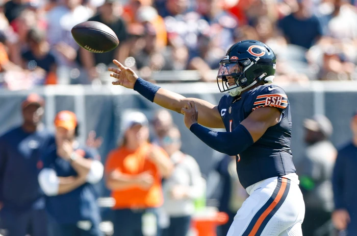 3 Best Prop Bets for Commanders vs Bears Thursday Night Football