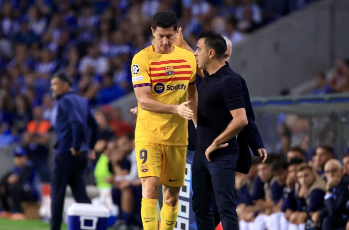 Robert Lewandowski makes Barcelona debut in no.12 jersey - Futbol