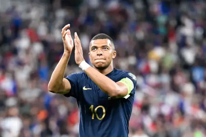 Kylian Mbappé 2018 World Cup Jersey up for Auction