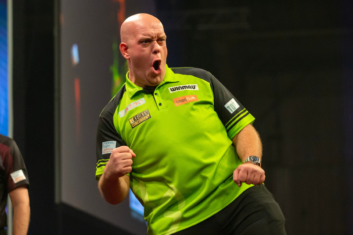 Michael Van Gerwen Makes Short Work Of Jeff Smith To Claim Us Darts 