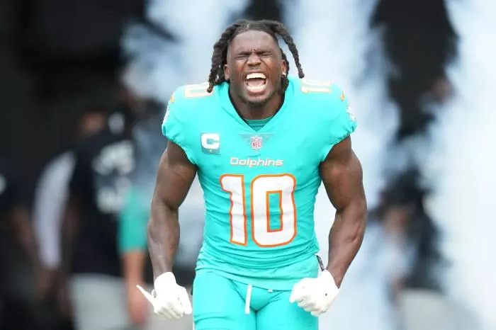 Dolphins' Tyreek Hill taunts Chiefs ahead of 2023 matchup — and has  retirement year in sight – The Mercury News