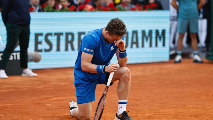 Emotional Jiri Lehecka Forced To Retire In Madrid As Auger-Aliassime ...