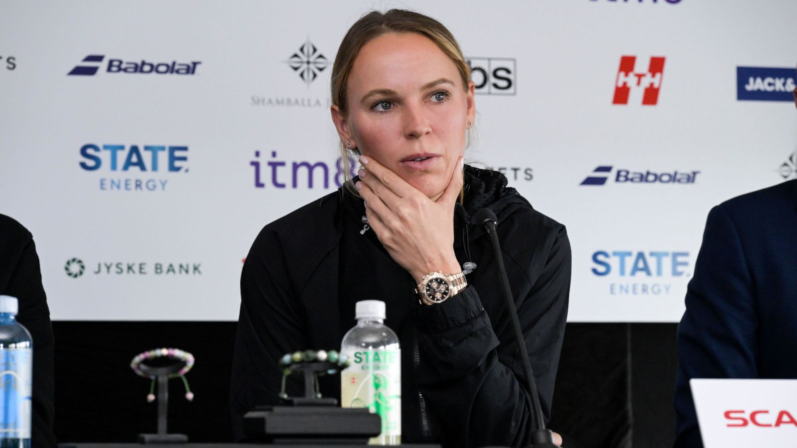 Caroline Wozniacki calls for more support for tennis moms despite welcome reception