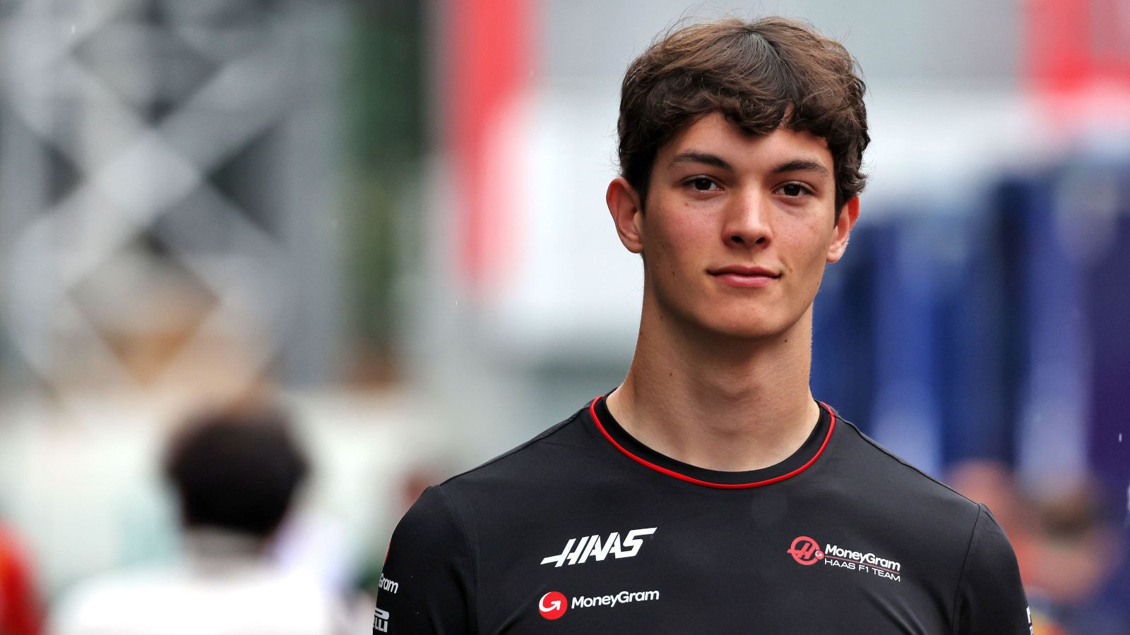 British teenager Teenager Ollie Bearman will race for Haas in 2025