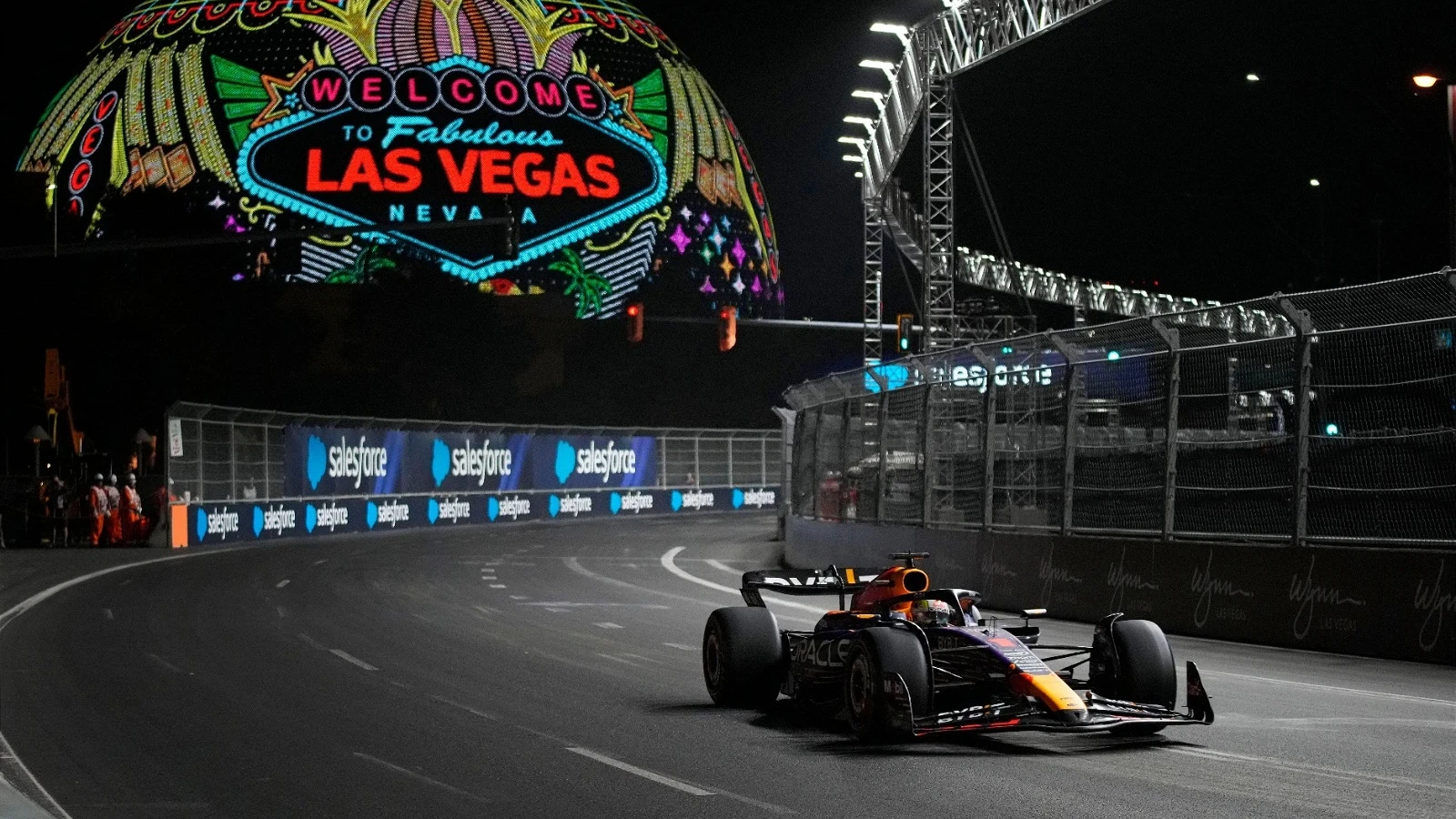 Max Verstappen Takes Aim At F S M Las Vegas Grand Prix Compares It To Lower League Football