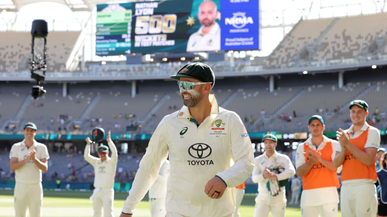 Nathan Lyon Bags 500th Test Wicket As Australia Scupper Pakistan In ...