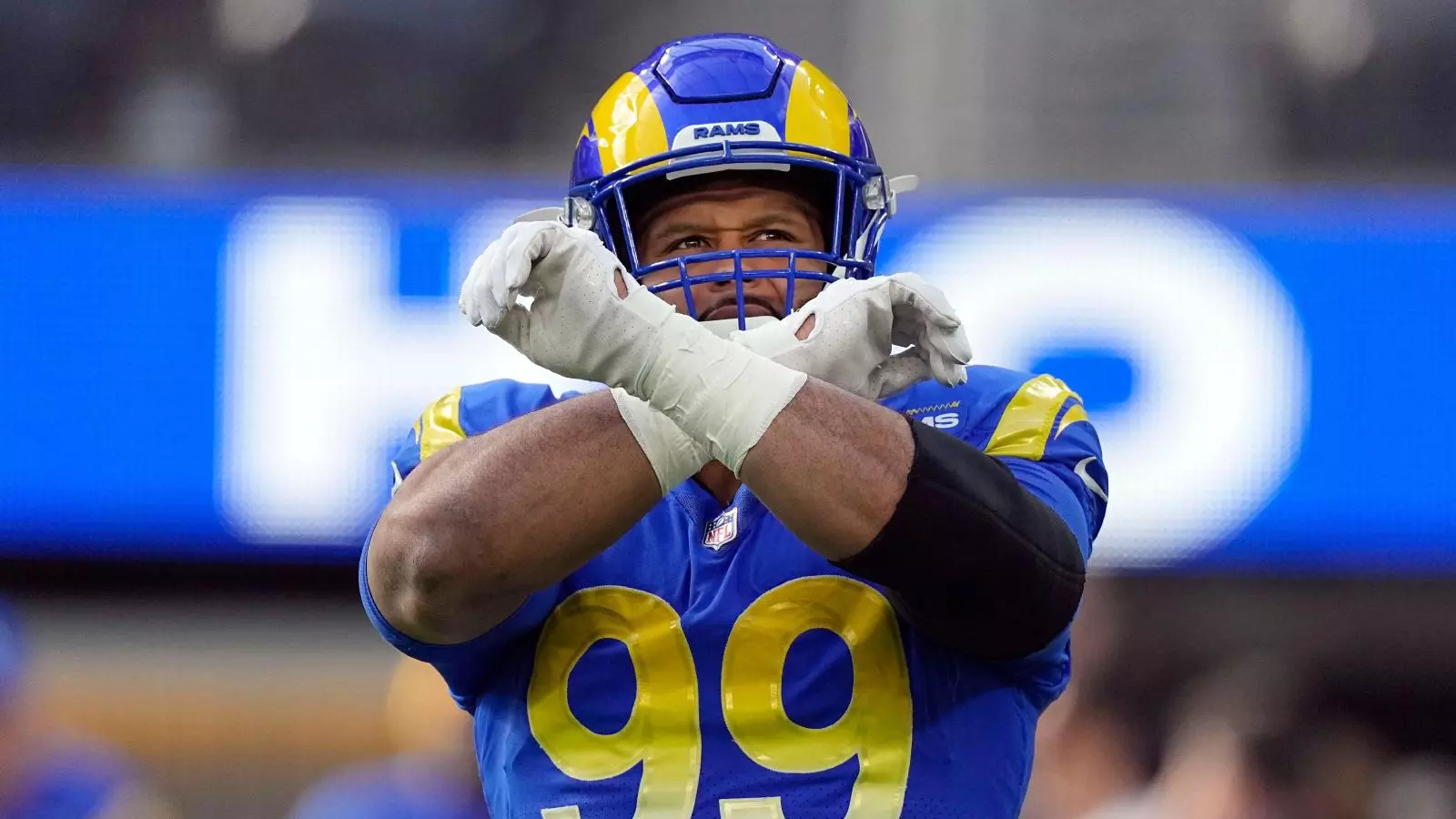 NFL: Aaron Donald reacts to retirement talk, LA Rams exodus in what will be  a 'different' 2023