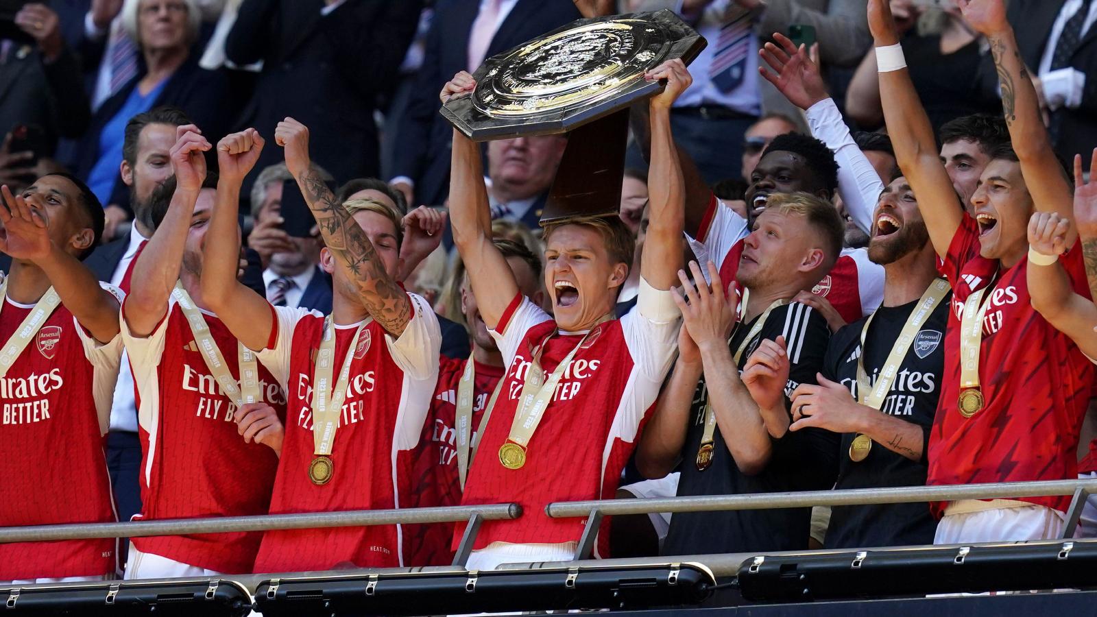 Arsenal beat Manchester City on penalties to lift the Community Shield