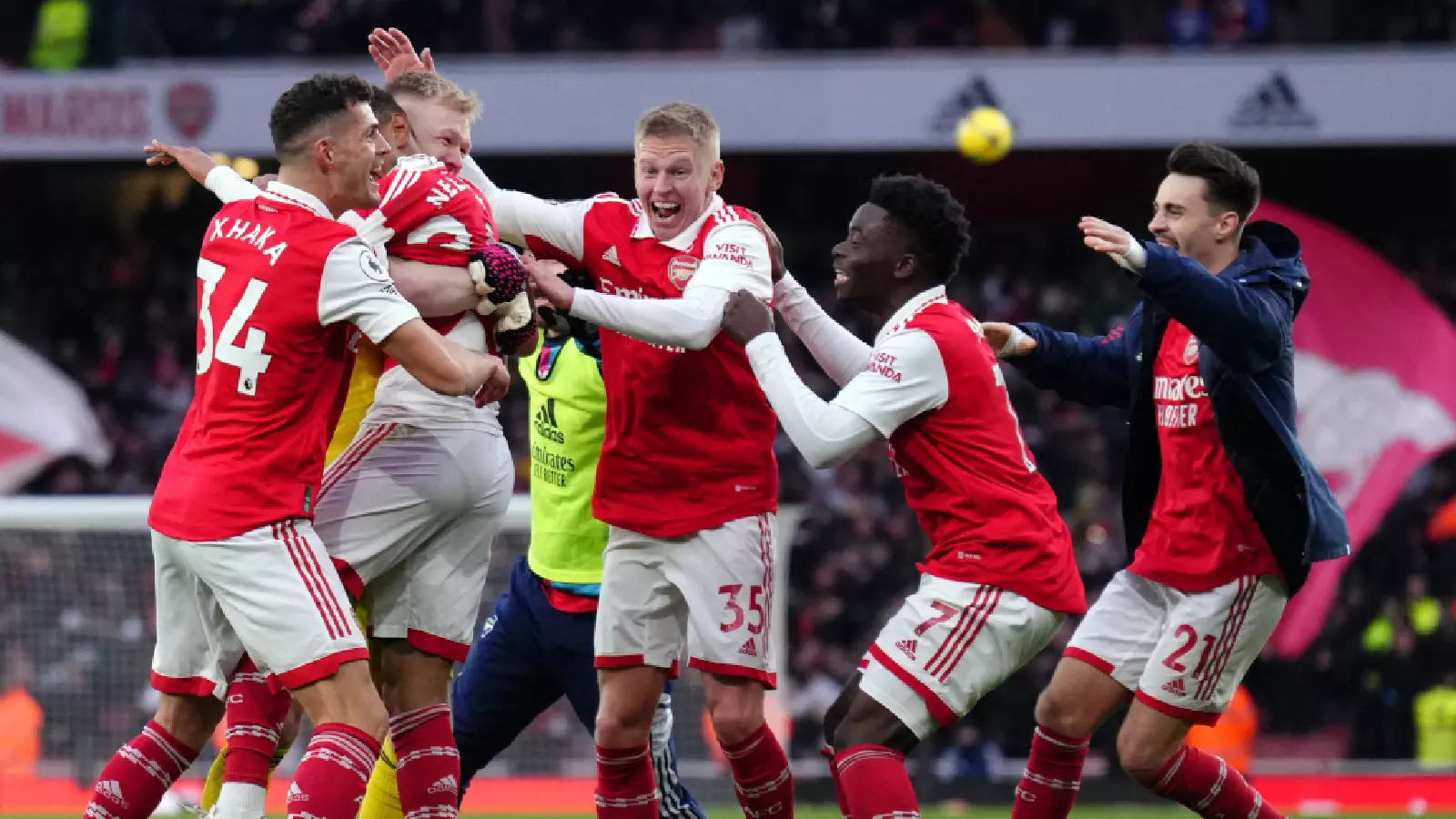 Arsenal vs Bournemouth highlights: Reiss Nelson scores dramatic winner in  title-defining victory 