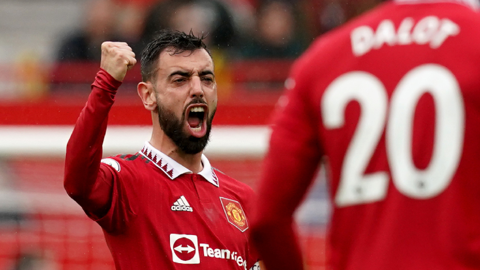 Bruno Fernandes Gives Manchester United's Top-four Hopes Boost With ...