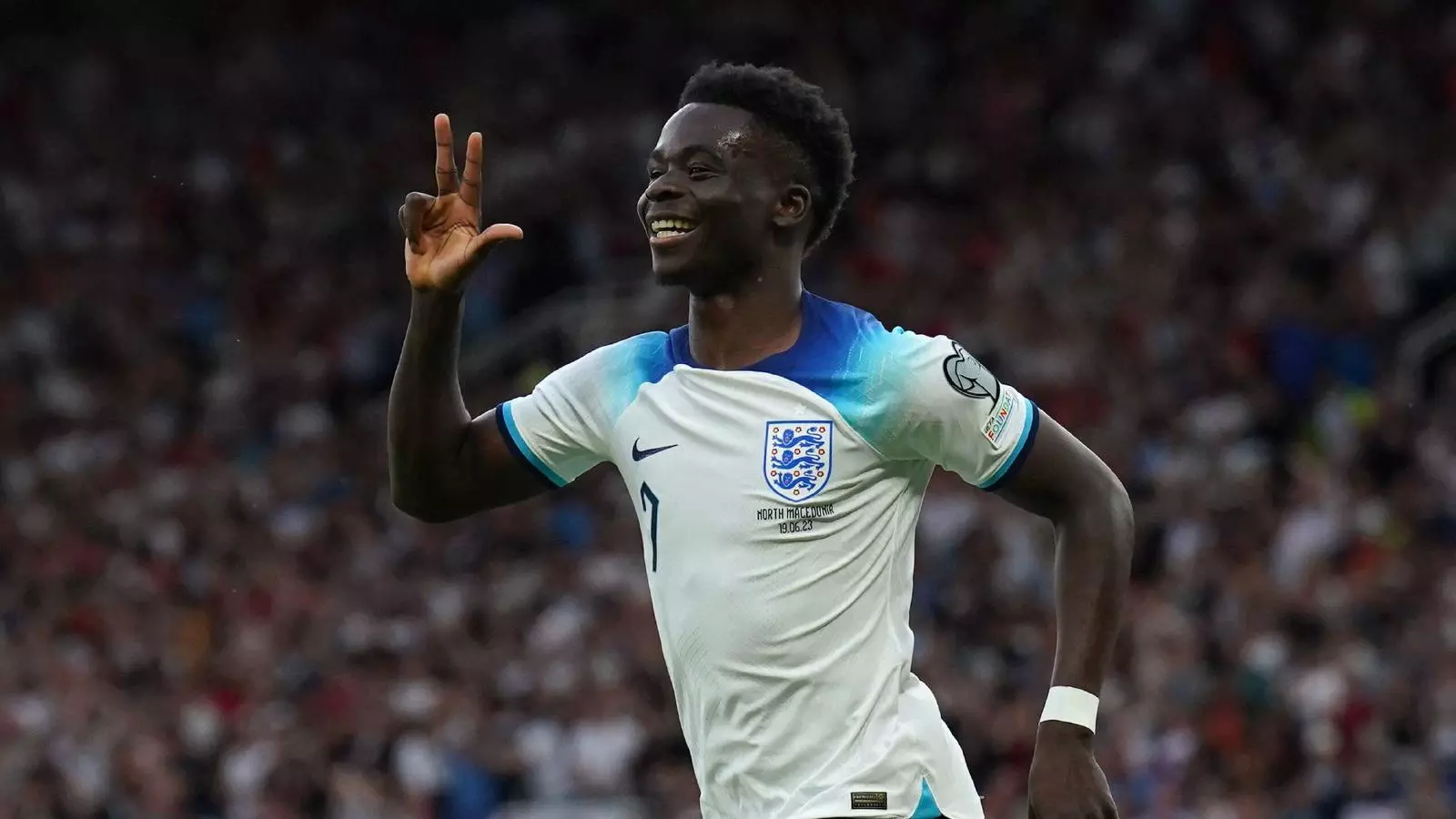 Saka stars as England hit North Macedonia for seven