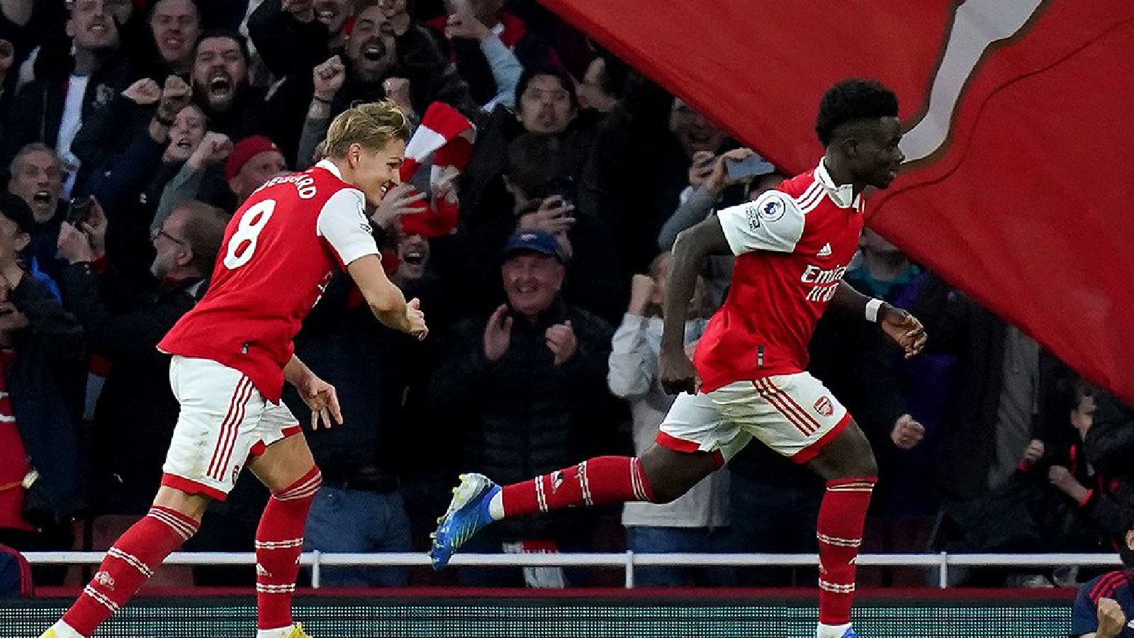 Bukayo Saka The Hero As Arsenal Take Top Spot With Thrilling Liverpool ...