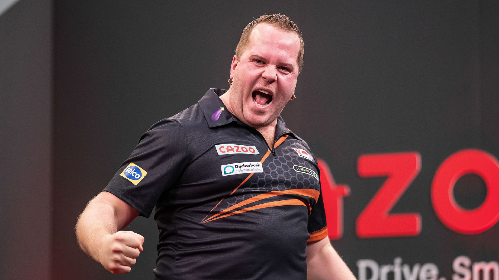 Dirk van Duijvenbode too strong for Ryan Searle in Players Championship ...