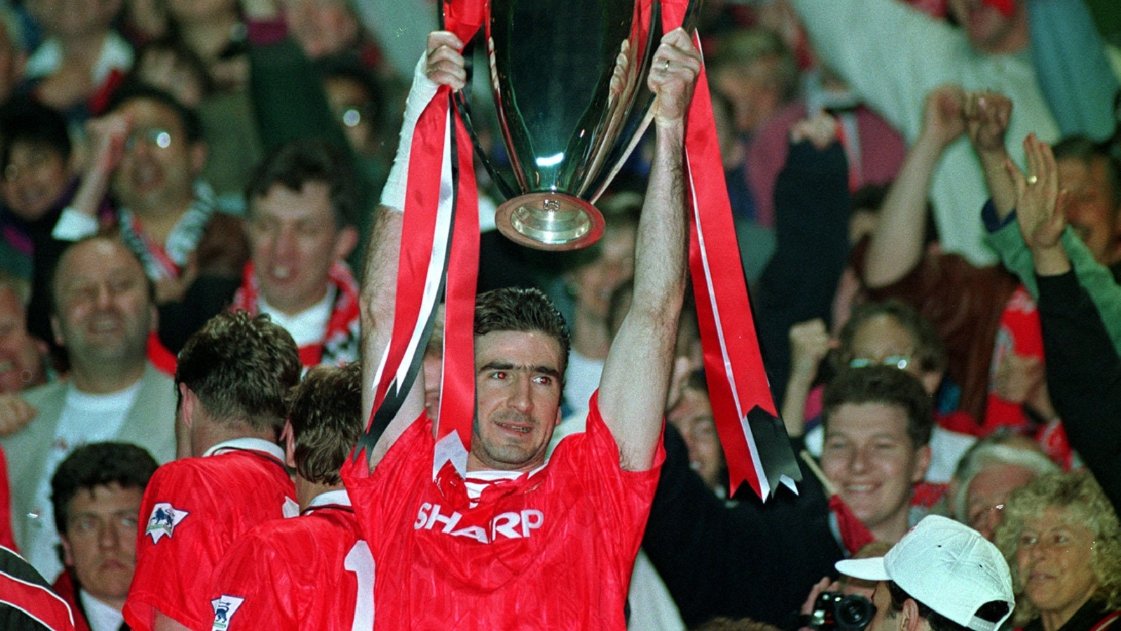 Eric Cantona Manchester United 'need to be clever like Liverpool' in