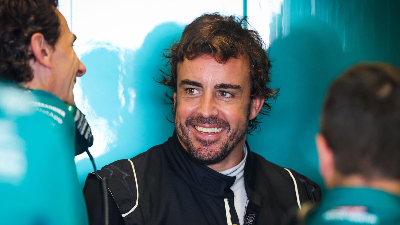 Fernando Alonso Determined To Help Aston Martin Be Title Winners 