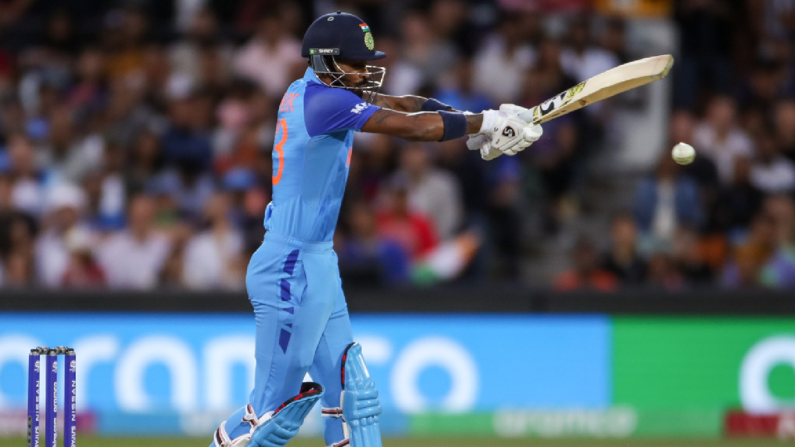 India scramble for a dramatic tie in final T20I to secure series win ...