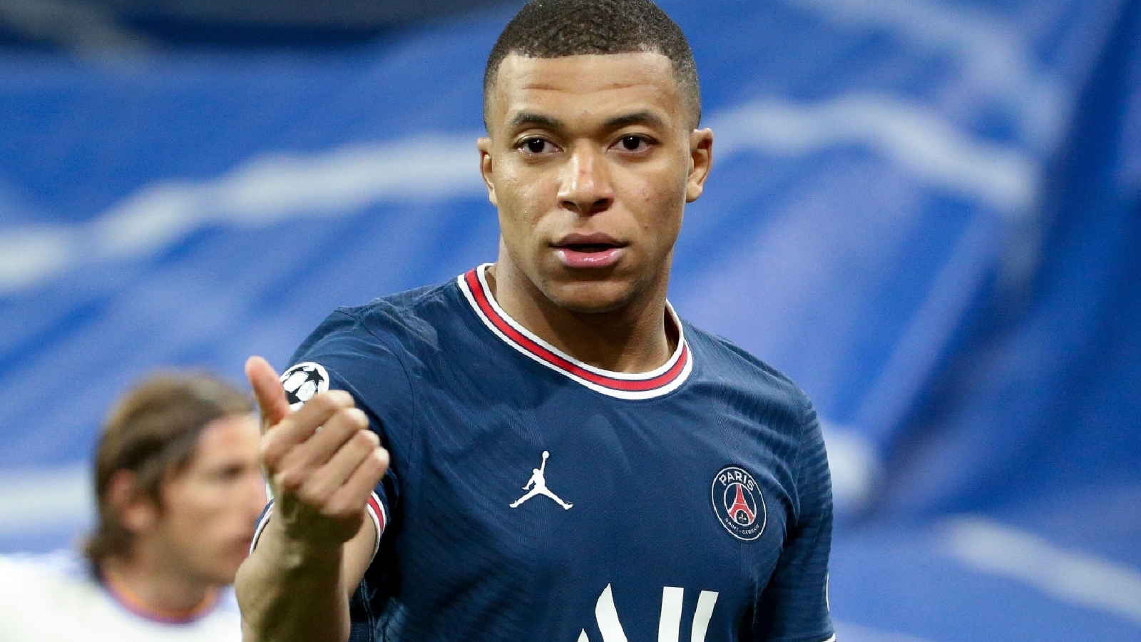 Kylian Mbappe ready to sign for Real Madrid in 2024, but can Los