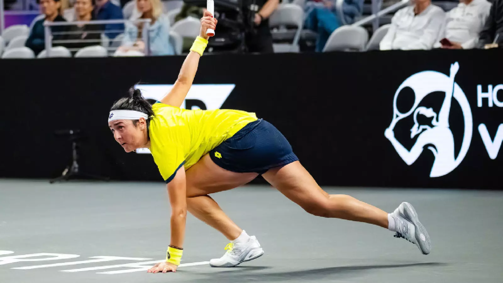 Wta Finals Ons Jabeur Beats Jessica Pegula In Three Sets To Avoid Exit