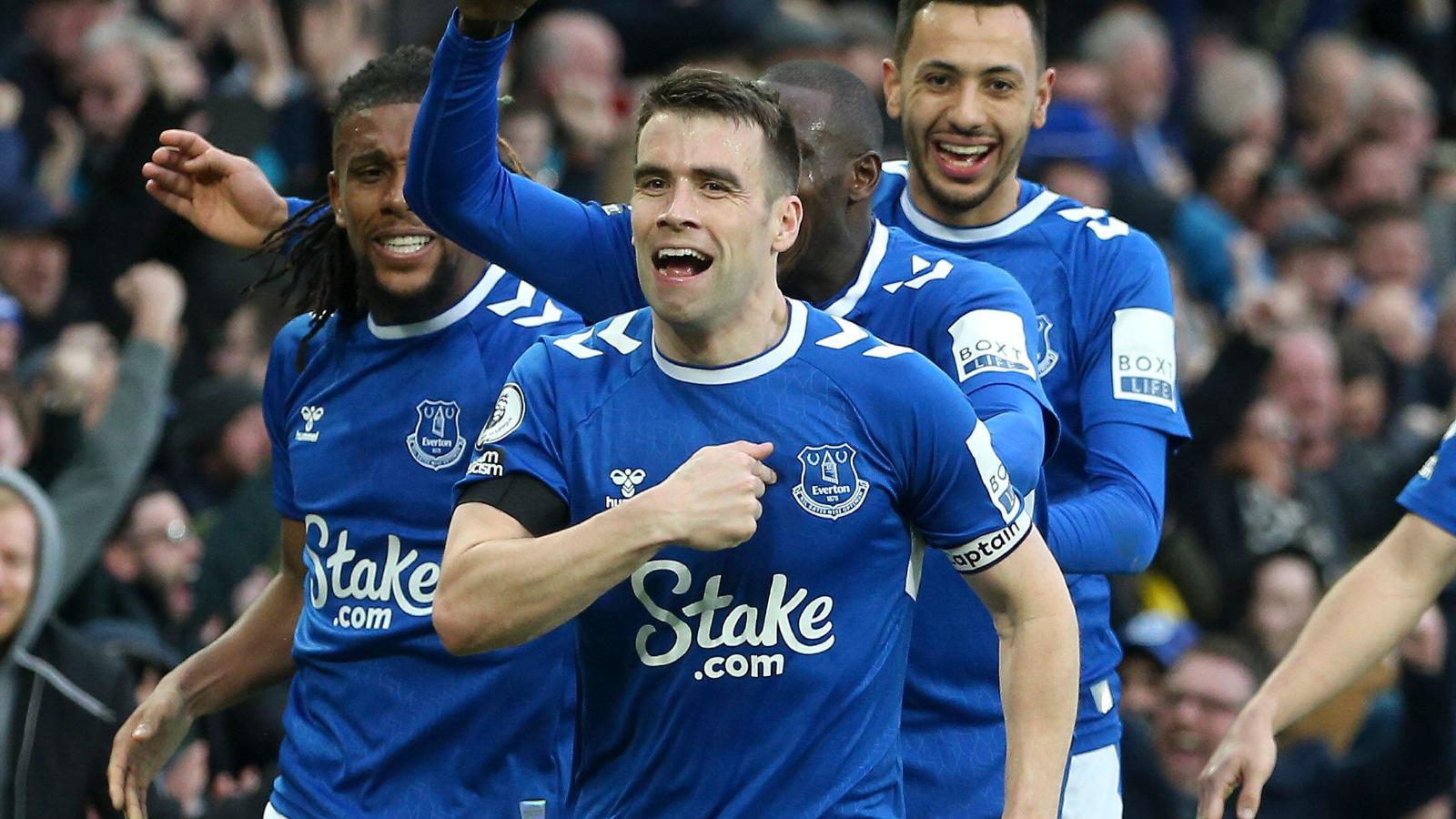 Everton Manager Sean Dyche Counting Down The Days Until Seamus Coleman ...