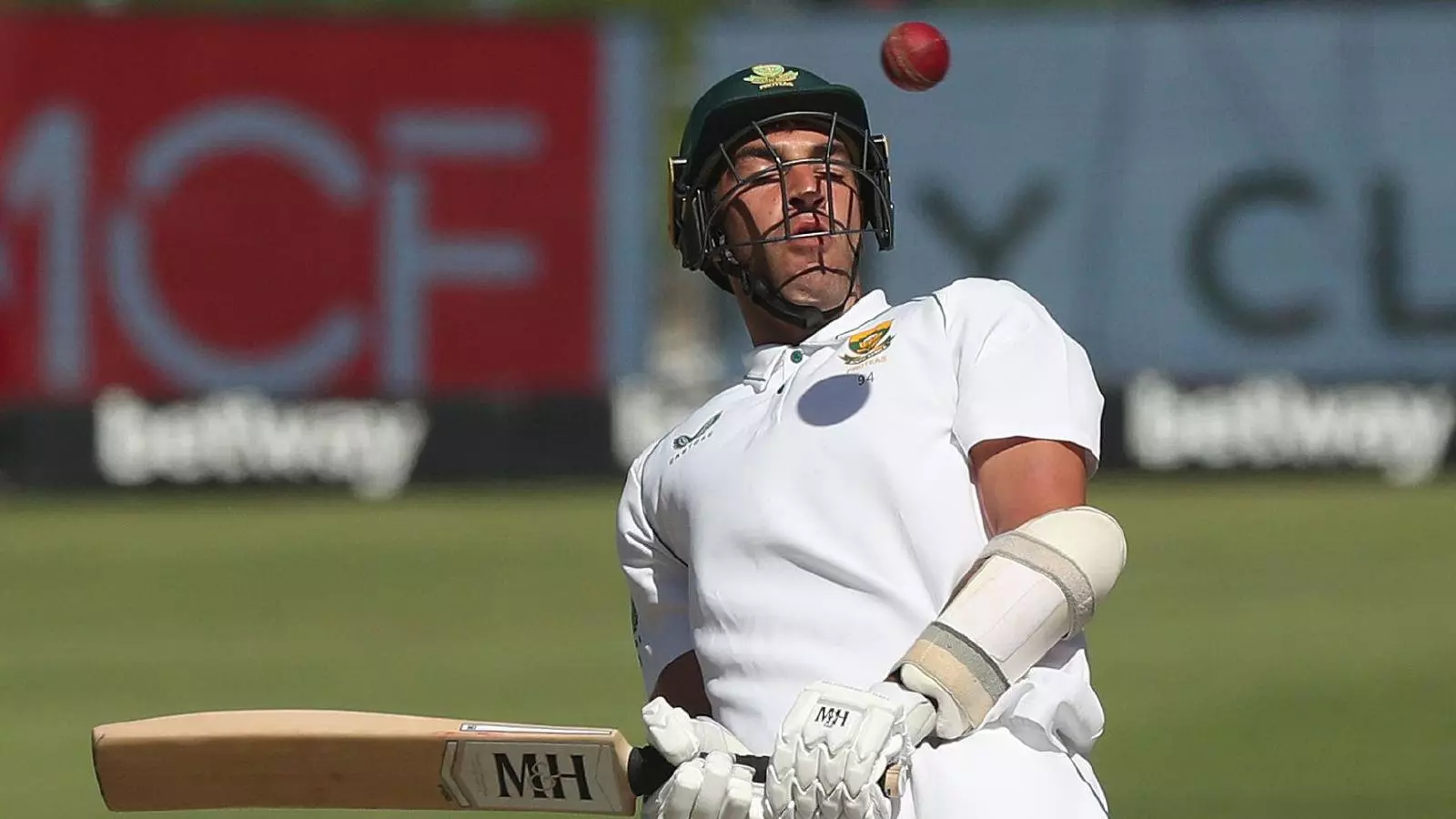 Duanne Olivier returns as South Africa name squad for India Tests