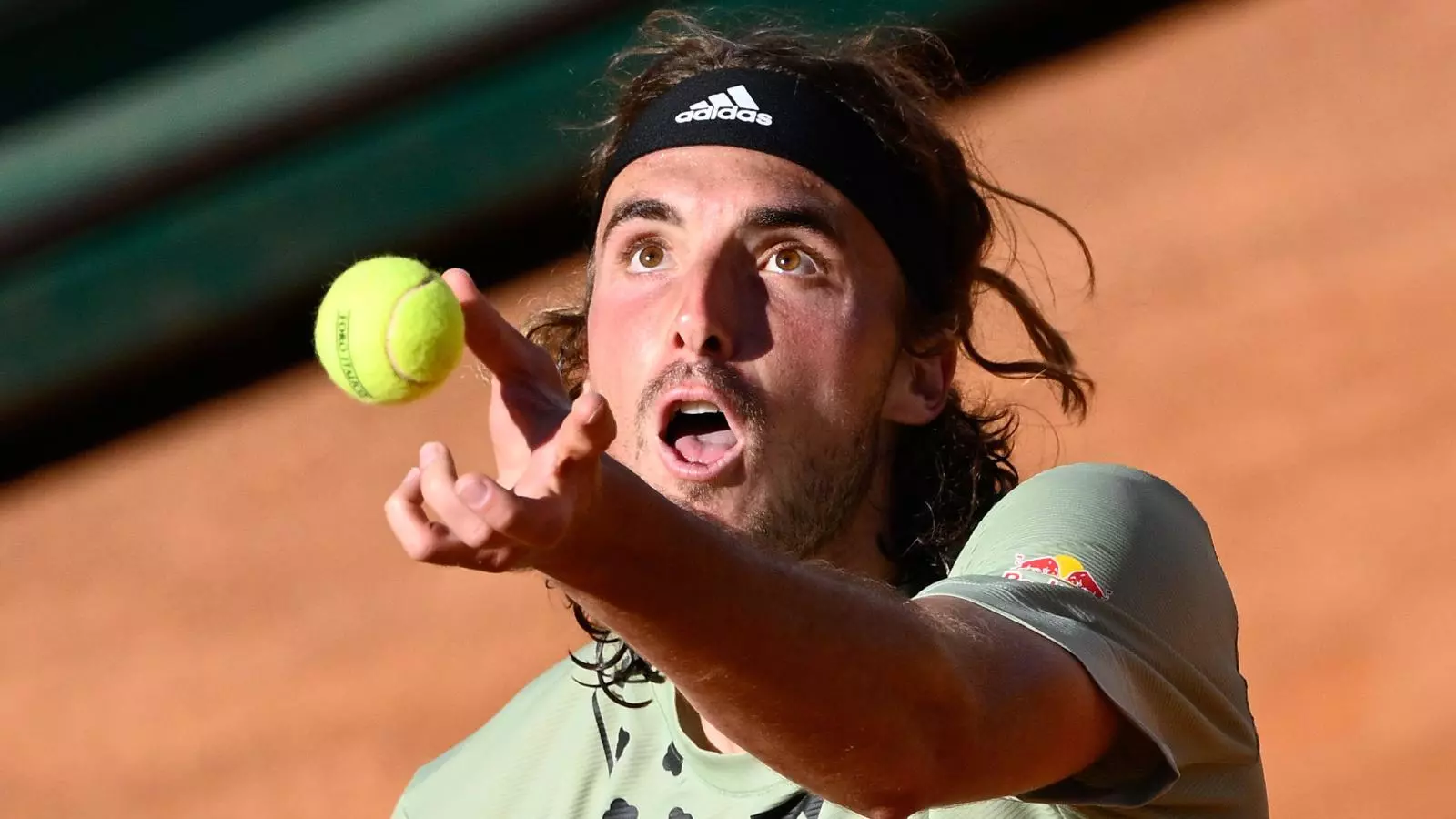 Tsitsipas s sales