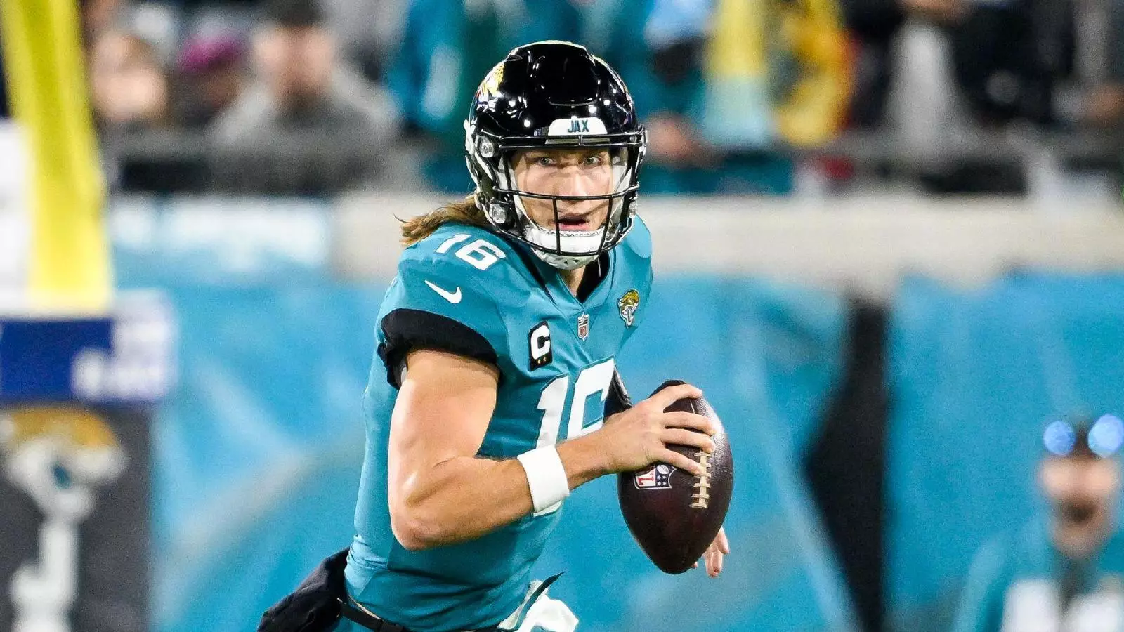 Jacksonville Jaguars eager to hand QB Trevor Lawrence a big