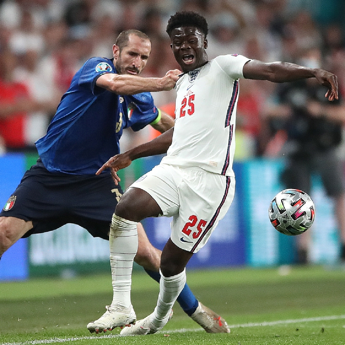 The five key personal duels from Italy’s Euro 2020 final win over ...